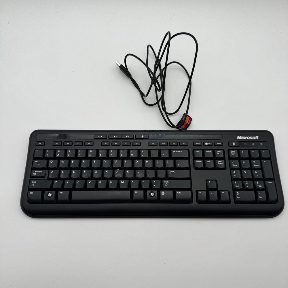Microsoft Wired Keyboard 600 Model 1366 Black USB Full Size Media Keys QWERTY
